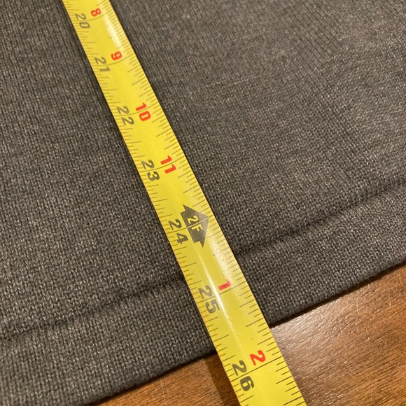 Eddie Bauer XL Grey Sweater - Picture 5 of 5